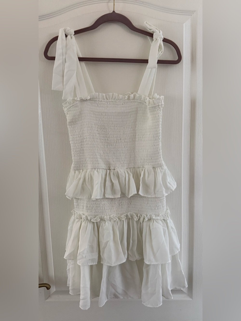 TCEC White Ruffled Smocked Sundress with Tie Straps in size large